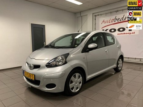 Toyota Aygo - 1.0-12V Comfort Navigator Automaat * 1e Eig / Airco / Navigatie - 1