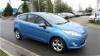 Ford Fiesta - 1.25 Titanium * 100.641 km * Airco * LM velgen * Audio * 1e eig - 1 - Thumbnail