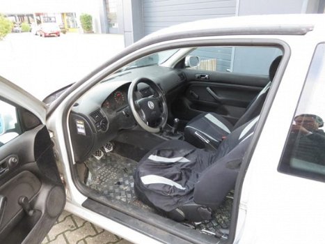 Volkswagen Golf - 1.4 16V Trendline NW APK - Handelsprijs - 1