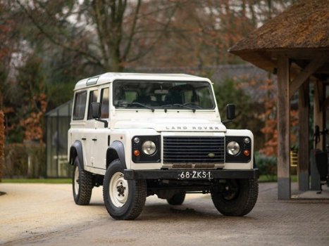 Land Rover Defender - 110 | 2.4TD | 7 Pers - 1