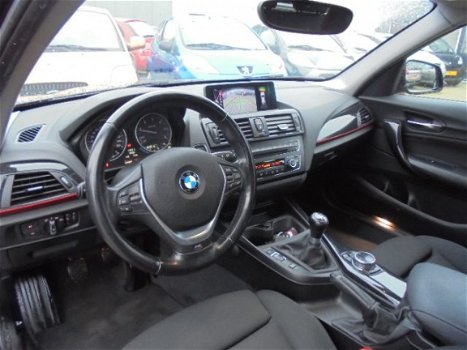 BMW 1-serie - 118d High Executive Sport. Climate. Navi. Cruise. Leer. PDC - 1