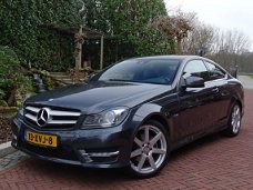 Mercedes-Benz C-klasse Coupé - 180 Prestige 2de eig. Nw.staat