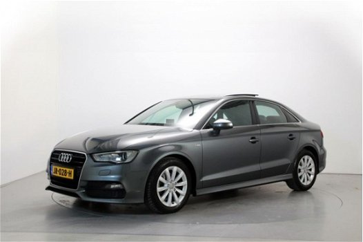 Audi A3 Limousine - 1.4 TFSI 150pk CoD Ambition Pro Line S Panoramadak Half-Leder Navigatie Xenon - 1