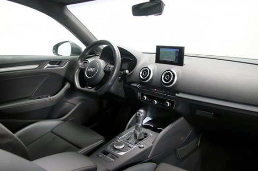 Audi A3 Limousine - 1.4 TFSI 150pk CoD Ambition Pro Line S Panoramadak Half-Leder Navigatie Xenon - 1