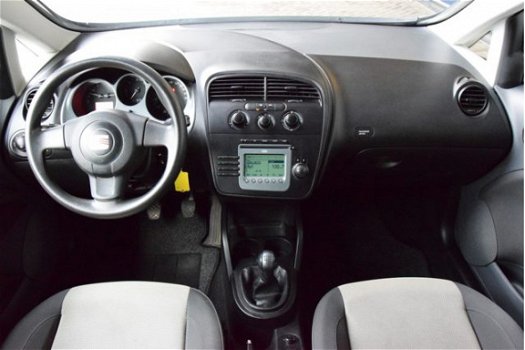 Seat Altea - 1.9 TDI Comfortstyle airco cruise Trekhaak - 1