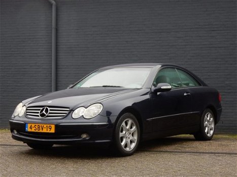 Mercedes-Benz CLK-klasse Coupé - 200 K. Avantgarde LEER AIRCO STOELVERWARMING NETTE AUTO - 1