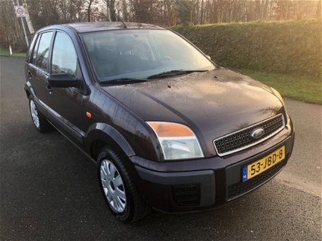 Ford Fusion - 1.4-16V Cool & Sound - 1