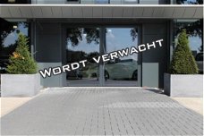 Volkswagen Up! - 1.0 TSI 90pk cross up | PDC | Stoelverw. | Climatronic | Drive pakket Plus