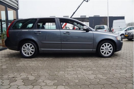 Volvo V50 - 1.8 Edition I Airco Cruise Controle Nette Auto Nieuwe Apk - 1