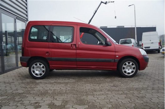 Peugeot Partner MPV - 1.6-16V XT Veel Opties Airco Cruise Controle Nieuwe Apk Zeer Nette Auto - 1