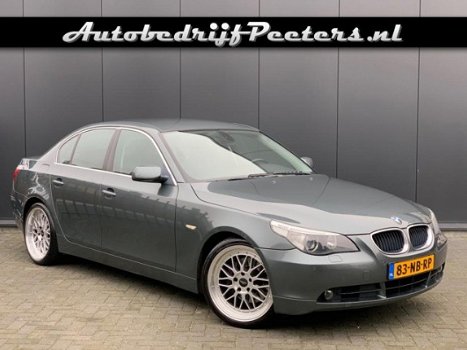 BMW 5-serie - 530i Automaat Leder Navigatie Xenon - 1