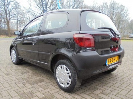 Toyota Yaris - 1.0 16V VVT-I LINEA LUNA Zwart Stuurbekrachtiging Radio Cd Bwj - 1