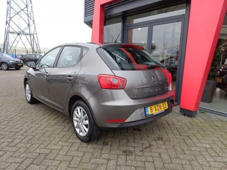 Seat Ibiza - 1.2 TSI Style Dynamic / 15'' LMV / NAVIGATIE / PDC - 1