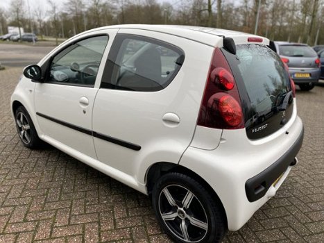 Peugeot 107 - 1.0 Active - 1