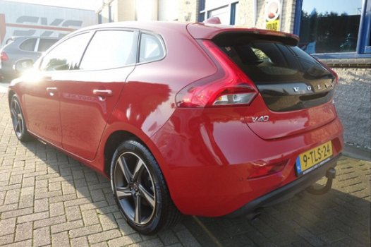 Volvo V40 - 1.6 T3 Kinetic -Navi-Pdc - 1