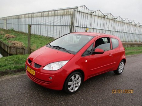 Mitsubishi Colt - 1.3 Heartbeat Met Airco en Nieuwe Apk - 1