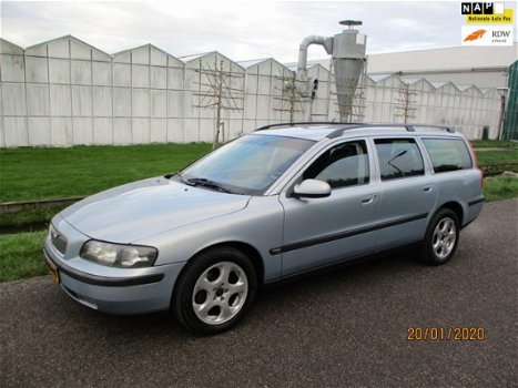 Volvo V70 - 2.4 Edition II Automaat - 1