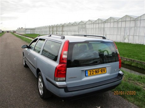 Volvo V70 - 2.4 Edition II Automaat - 1