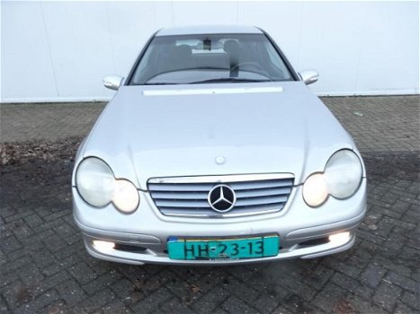 Mercedes-Benz C-klasse Sportcoupé - 180 - 1