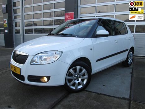 Skoda Fabia - 1.2-12V Sprint / Navi / L.M. Velgen - 1