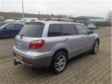 Mitsubishi Outlander Sport - 2.0 Invite+ AIRCO