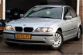 BMW 3-serie - 316i Black&Silver II 161dkm|NL auto|Sport Stln|Clima|Cruise - 1 - Thumbnail
