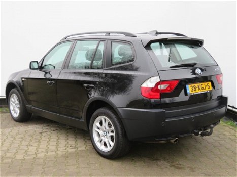 BMW X3 - 2.0i - 1