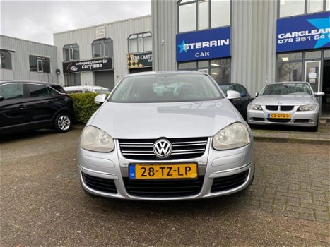 Volkswagen Jetta - 1.9 TDI Trendline Business - 1