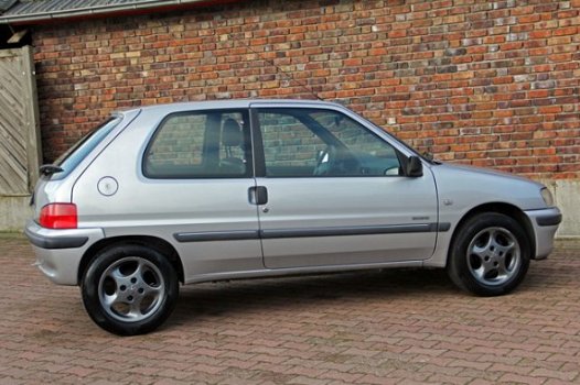 Peugeot 106 - 1.1 Accent X - 1