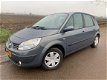 Renault Scénic - 1.6 16v / clima met 170.000km - 1 - Thumbnail