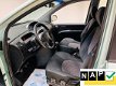 Hyundai Matrix - 1.8i GLS ZONDAG ' s open van 12-tot 17 uur - 1 - Thumbnail