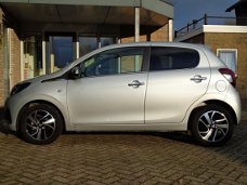 Peugeot 108 - 1.0 e-VTi Allure Automaat Camera Keyless Airco Licht metaal