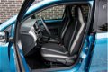 Volkswagen Up! - 1.0 BlueMotion 60pk High up + Zwart Dak + Cruise Control - 1 - Thumbnail