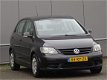 Volkswagen Golf Plus - 1.6 FSI Turijn AIRCO APK 2020 (bj2005) - 1 - Thumbnail
