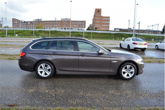 BMW 5-serie Touring - 520d Executive COMPLETE EN GOED ONDERHOUDEN AUTO - 1