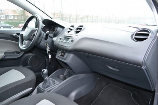 Seat Ibiza - 1.2 TSI Style GOEDE EN NETTE AUTO - 1
