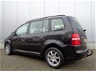 Volkswagen Touran - 1.6-16V FSI 116PK Clima Cruise LMV Trekhaak - 1 - Thumbnail