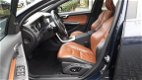 Volvo V60 - 2.4 D6 AWD Plug-In Hybrid Summum / half tarief wegenbelasting / adaptieve cruise control - 1 - Thumbnail