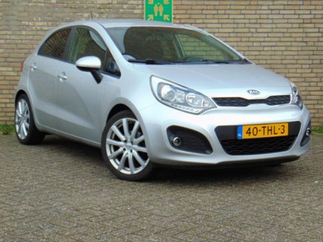 Kia Rio - 1.2 Super Pack | Airco | Cruise control | Lichtmetalen velgen 17 inch | Bluetooth | 100% O - 1