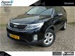 Kia Sorento - 2.4i Plus Pack | Navi | Climate & cruise control | Trekhaak | Lichtmetalen velgen | Tr - 1 - Thumbnail