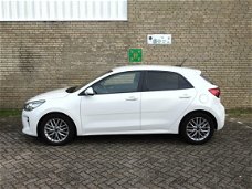 Kia Rio - 1.0i turbo 100pk First Edition | Navi | Airco | Cruise control | Lichtmetalen velgen | Ach