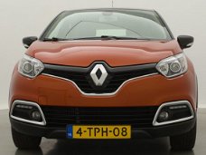 Renault Captur - TCe 90 Dynamique // Navigatiesysteem / 17 Inch LM Velgen / Parkeersensoren en Camer