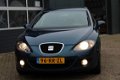 Seat Leon - 2.0 FSI Stylance (150pk) Clima/ Cruise/ Elek. pakket/ Isofix/ Deelbare achterbank/ Multi - 1 - Thumbnail