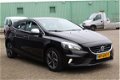 Volvo V40 - 2.0 D2 R-Design Business (120pk) Zwarte-Hemel/ XENON/ HALF-LEDER ALCANTARA/ Navi/ Clima/ - 1 - Thumbnail