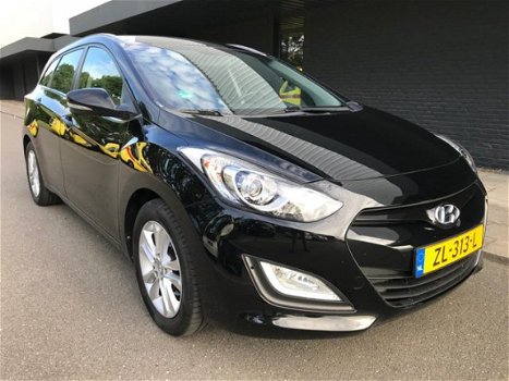 Hyundai i30 Wagon - 1