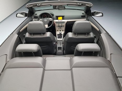 Opel Astra TwinTop - 1.6 Cosmo Cosmo, Half Leer, Navi, Airco Ecc, Cruise Control, 17 