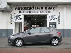 Opel Astra - 1.6 Edition 5 Deurs Airco