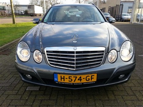 Mercedes-Benz E-klasse Estate - 280 Classic Automaat, Navi. kan direct mee - 1