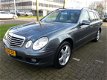 Mercedes-Benz E-klasse Estate - 280 Classic Automaat, Navi. kan direct mee - 1 - Thumbnail