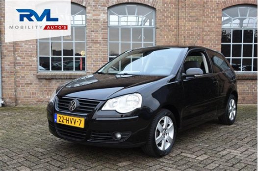 Volkswagen Polo - 1.4-16V Comfortline Black edition 2009 126.196 KM Airco Cruise - 1